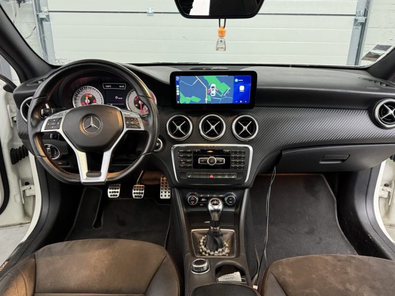 Mercedes-Benz Classe A200d AMG LINE Fascination BVM - Toit Ouvrant - 177.47€/Mois