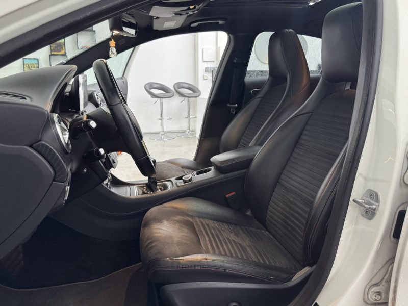 Mercedes-Benz Classe A200d AMG LINE Fascination BVM - Toit Ouvrant - 177.47€/Mois