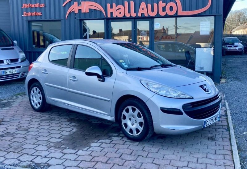 PEUGEOT 207 1.4L HDi 68cv URBAN / Révisée&Garantie 