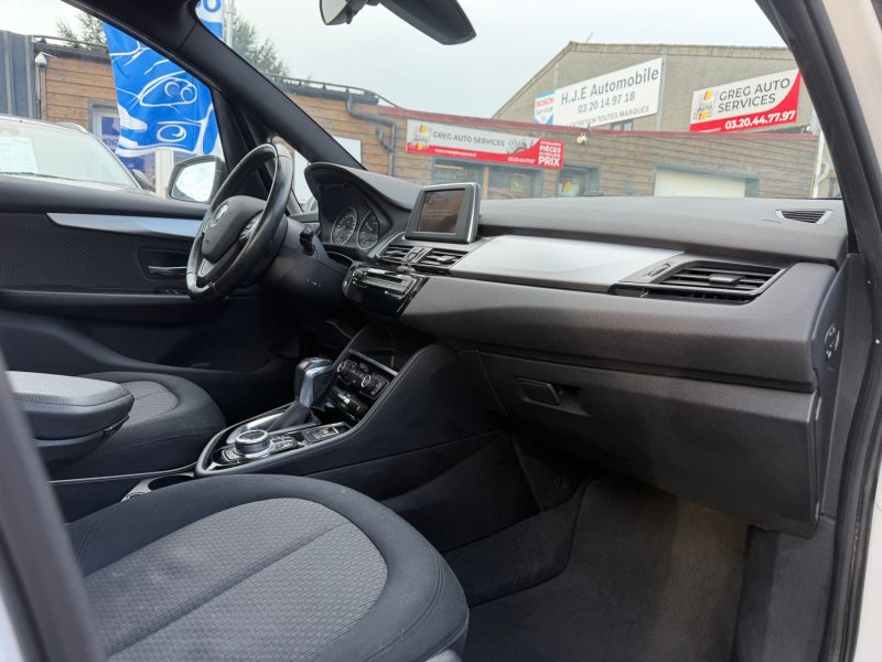 B.M.W. GD.TOURER 216DA 116CH PREMIERE 2016