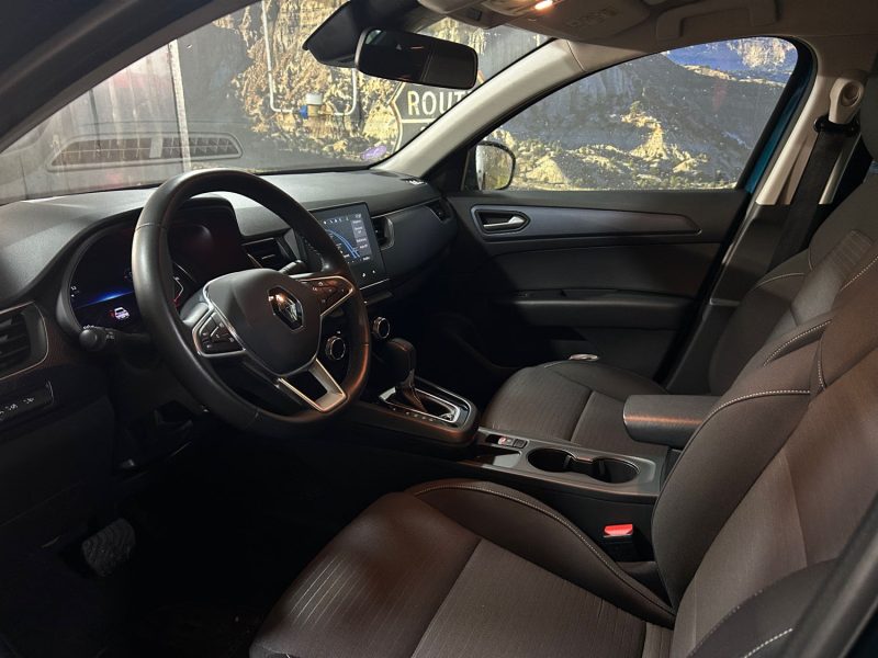RENAULT ARKANA 1.6 E-TECH 145CH FULL HYBRID ESPRIT ALPINE 12/2023 PRIX HT : 15000 €