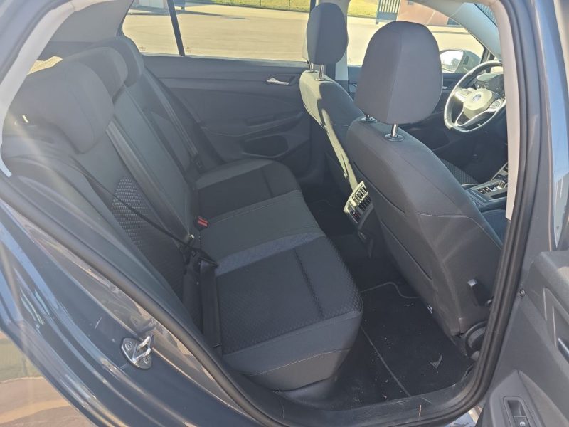 VOLKSWAGEN GOLF 8 1.0 L e-TSI 110 ch 