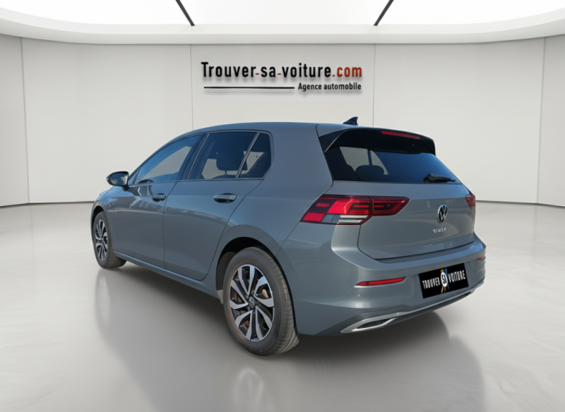 VOLKSWAGEN GOLF 8 1.0 L e-TSI 110 ch 
