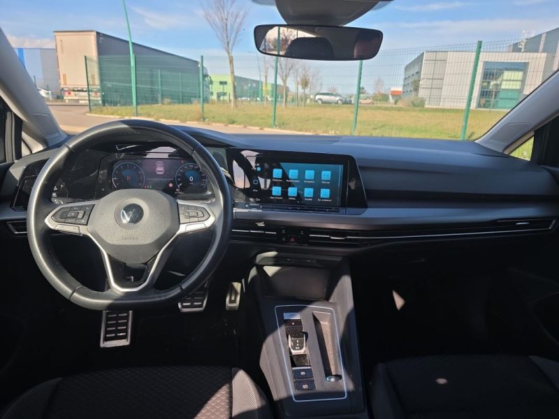 VOLKSWAGEN GOLF 8 1.0 L e-TSI 110 ch 