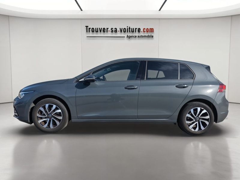 VOLKSWAGEN GOLF 8 1.0 L e-TSI 110 ch 