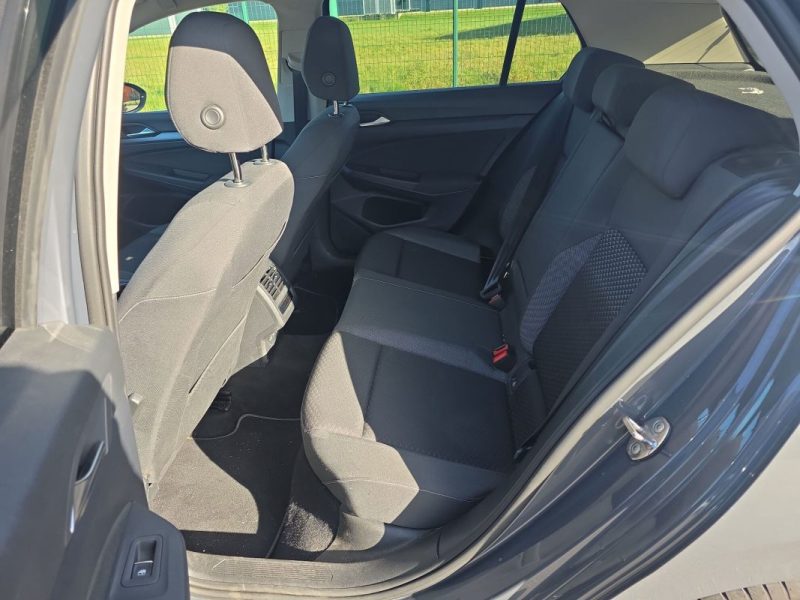 VOLKSWAGEN GOLF 8 1.0 L e-TSI 110 ch 