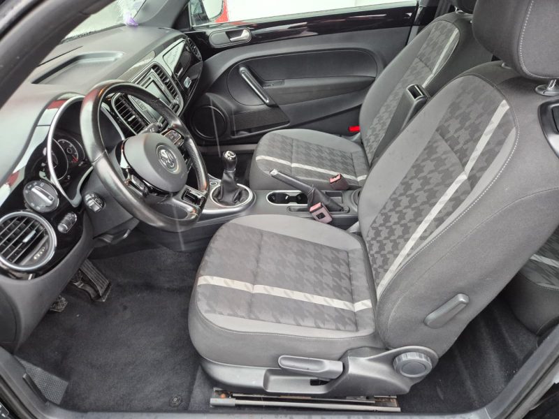 VOLKSWAGEN BEETLE 1.2 TSI 105 BMT BVM6 ORIGIN 2017