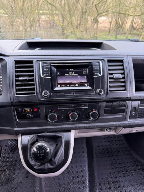 VOLKSWAGEN TRANSPORTER  T6 L2H2 2.0 TDI 102 BUSINESS LINE 2019