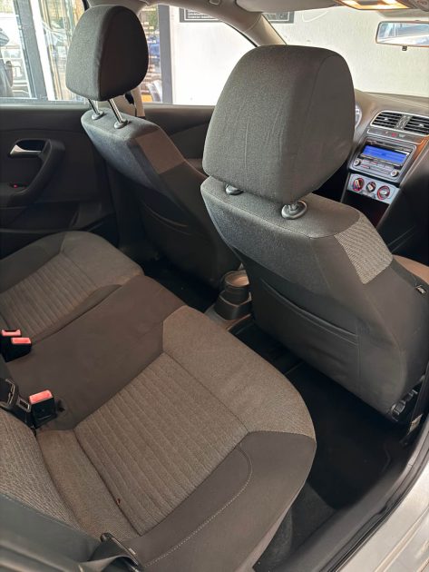 VOLKSWAGEN POLO 1.6 TDI 75 CH CONFORTLINE – GROS ENTRETIEN RÉCENT – 4990