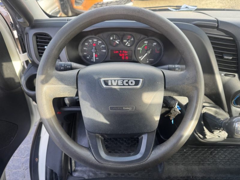 IVECO BENNE 70C17 2015 Poids lourd ampliroll dalby 5T