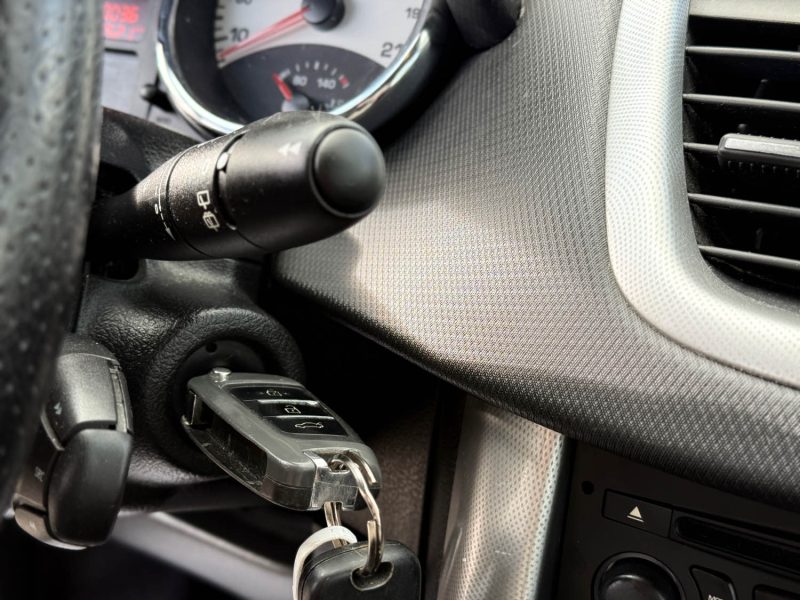  Peugeot 207  SW 1.6 VTi 120 ch Premium – Toit Pano – Clim Auto – Révisée & Garantie 6 Mois