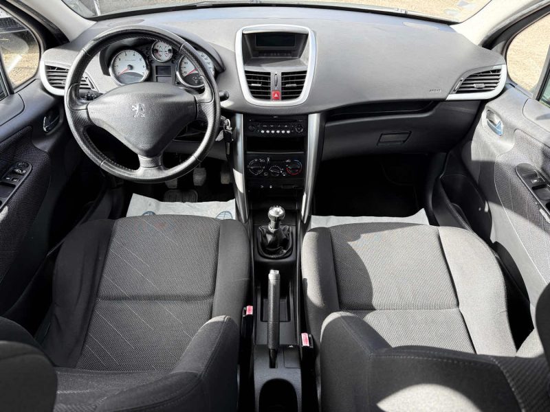  Peugeot 207  SW 1.6 VTi 120 ch Premium – Toit Pano – Clim Auto – Révisée & Garantie 6 Mois