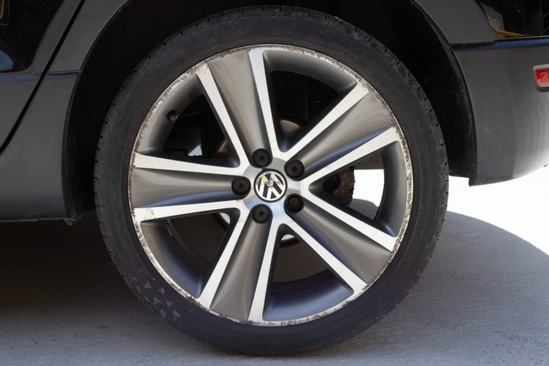 Volkswagen POLO CROSS 1.6 TDi 90cv ✨ Première main - 4 roues hiver supplémentaires