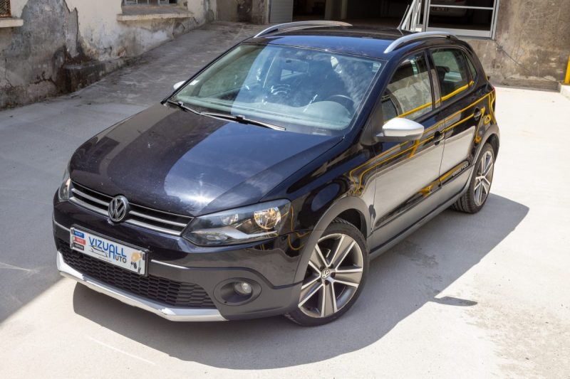Volkswagen POLO CROSS 1.6 TDi 90cv ✨ Première main - 4 roues hiver supplémentaires