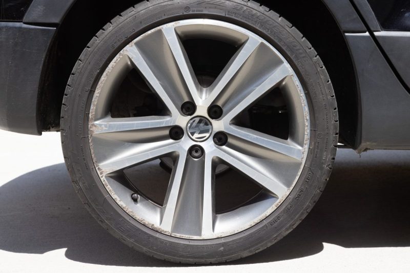 Volkswagen POLO CROSS 1.6 TDi 90cv ✨ Première main - 4 roues hiver supplémentaires