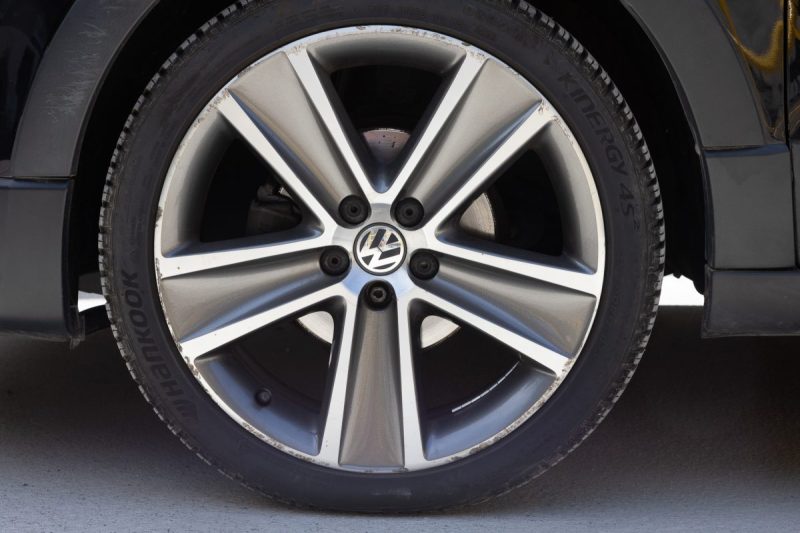 Volkswagen POLO CROSS 1.6 TDi 90cv ✨ Première main - 4 roues hiver supplémentaires