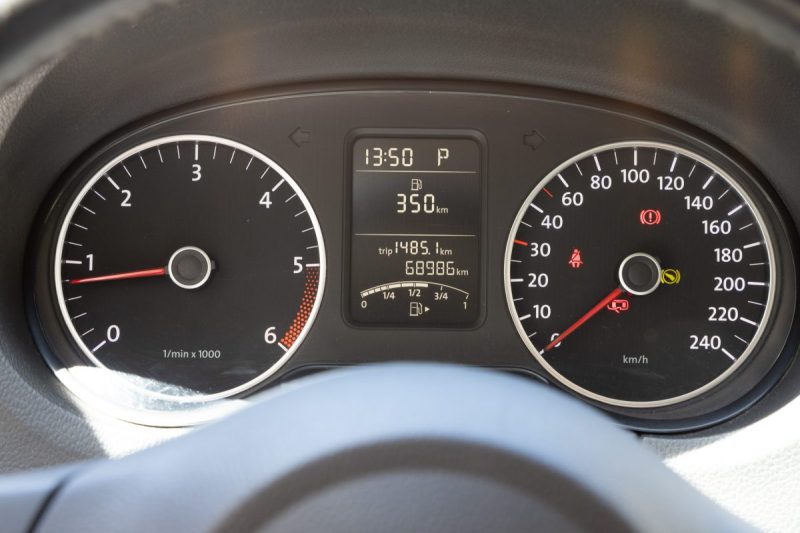 Volkswagen POLO CROSS 1.6 TDi 90cv ✨ Première main - 4 roues hiver supplémentaires