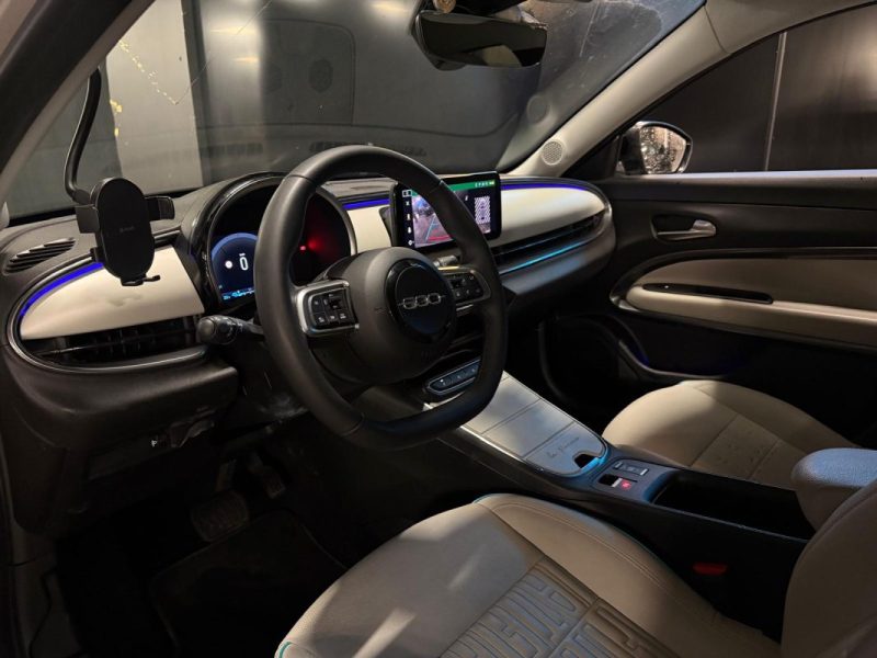 FIAT 600E LA PRIMA 156 ch / SIEGE ELCTRIQUE + MASSANT + CHAUFFANT + GARANTIE CONSTRUCTEUR / 2024