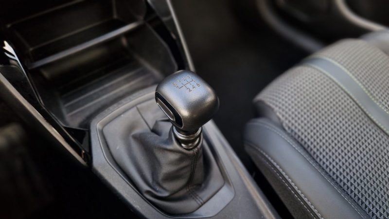 PEUGEOT 208 BLUEHDI 100 CV PREMIUM PACK 2021