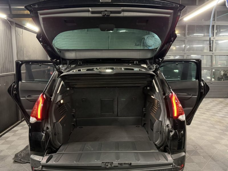 PEUGEOT 3008 PHASE 2 FELINE 1.6 HDI 110 Cv 1ERE MAIN 39 200 Kms TOIT PANORAMIQUE GPS - GARANTIE 1 AN