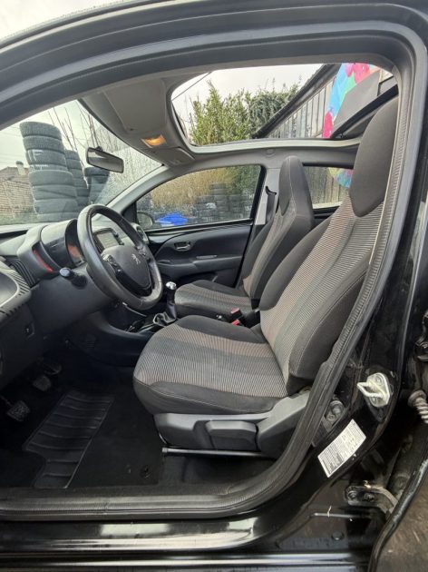 PEUGEOT 108 1.2 VTI ALLURE 2014 - 73 222Kms - Distrib ok - Parfait Etat - Suivit Peugeot