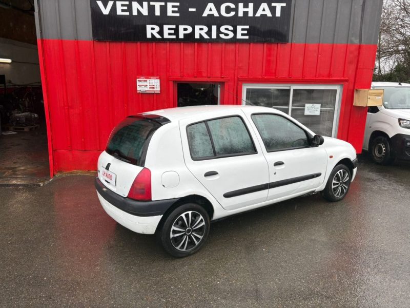 RENAULT CLIO 2 RTA 1.2 2001