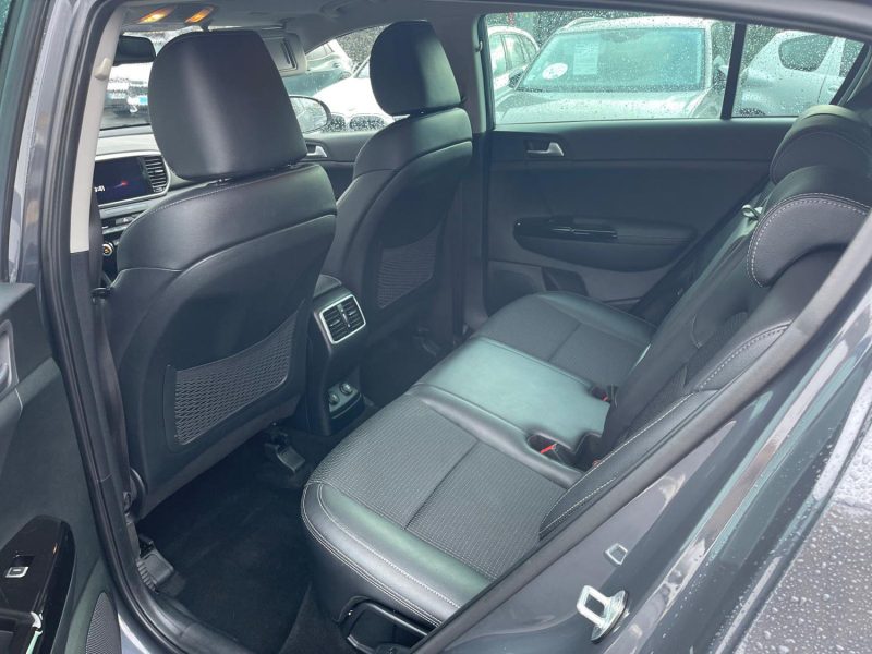 KIA SPORTAGE 1.6 CRDi 136ch MHEV Black Edition 4x2 DCT7 - Garantie 12 mois sur toute la France