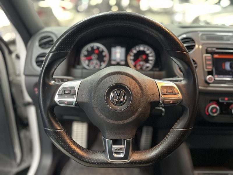 Volkswagen Tiguan 2.0 TSi 180ch R-Line | 99 000 KM | Toit ouvrant | 4Motion | Suivi complet