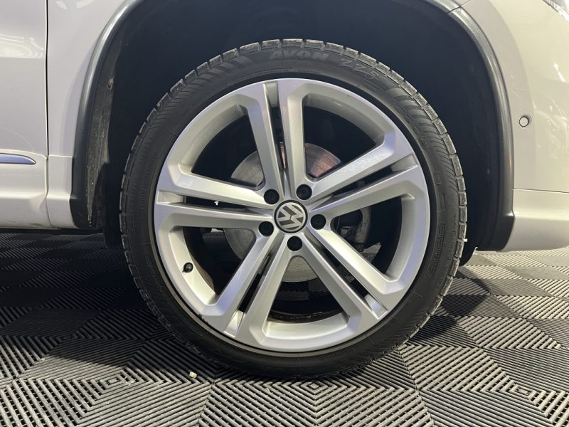 Volkswagen Tiguan 2.0 TSi 180ch R-Line | 99 000 KM | Toit ouvrant | 4Motion | Suivi complet