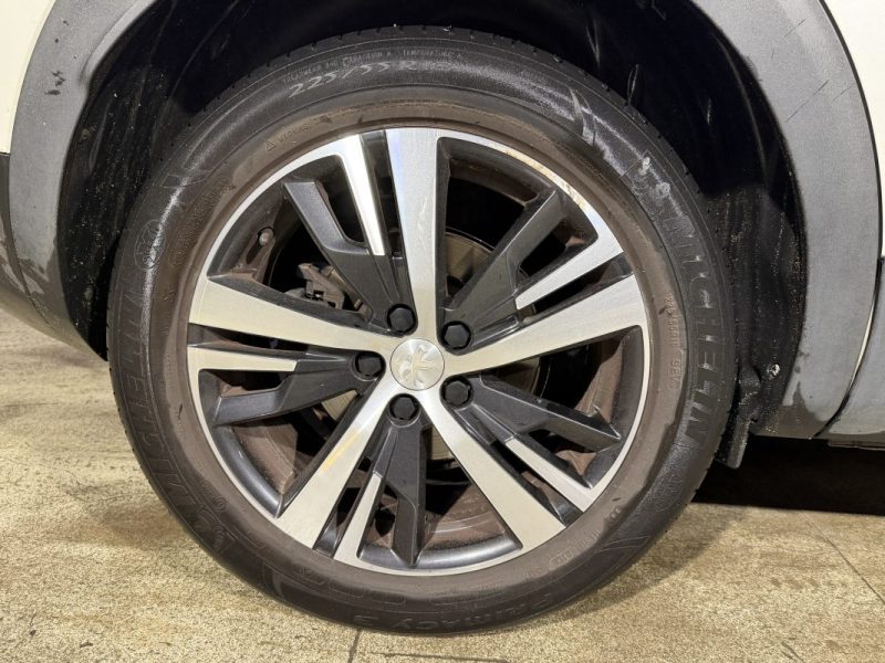 PEUGEOT 3008 GT LINE 1.5 BLUEHDI 130cv BVA EAT8 - DISTRIBUTION NEUVE - REVISION FAITE - 121 500 klm 