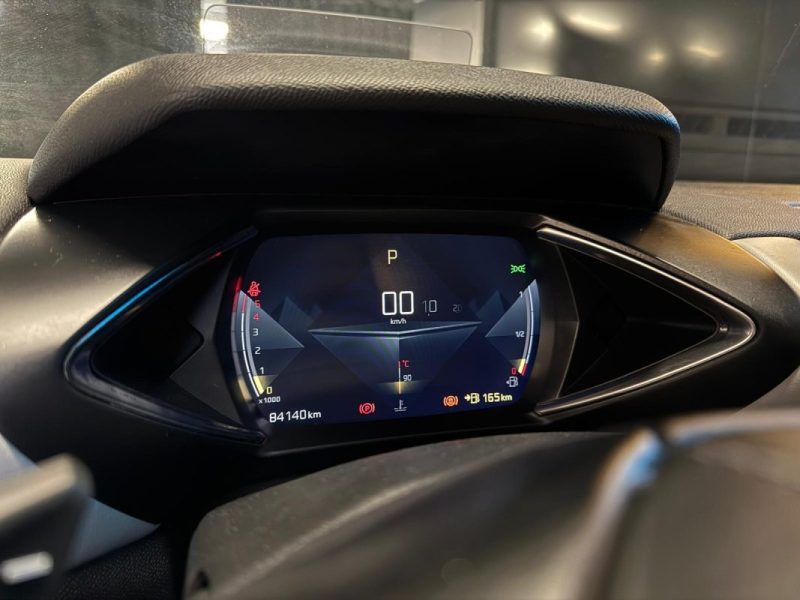 DS DS3 CROSSBACK Grand Chic 130CH EAT8 / CUIR COMPLET + AFFICHAGE TETE HAUTE + DS LED VISION / 