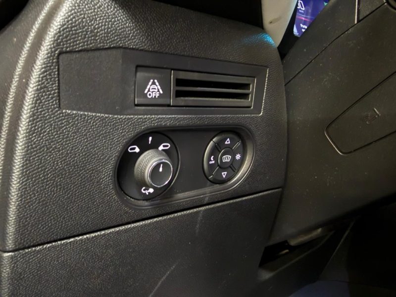 DS DS3 CROSSBACK Grand Chic 130CH EAT8 / CUIR COMPLET + AFFICHAGE TETE HAUTE + DS LED VISION / 