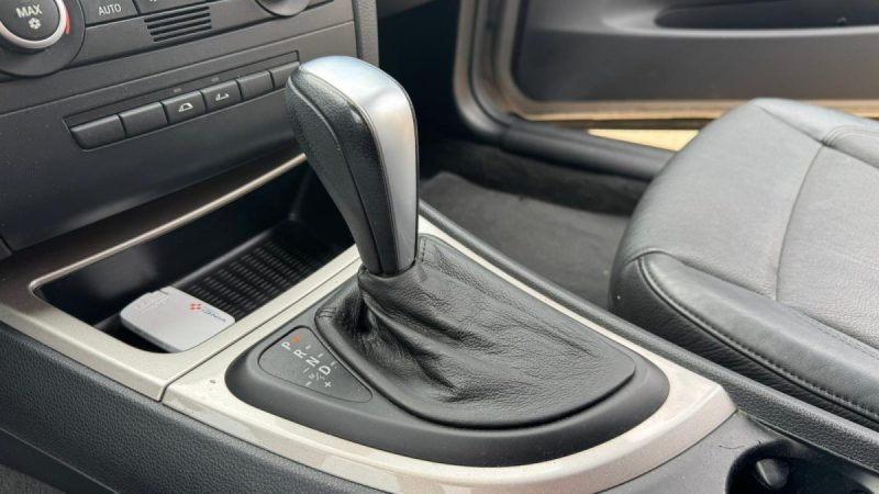 B.M.W. SERIE 1 120D CONFORT BA 2008