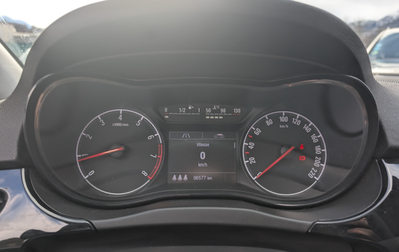 OPEL CORSA 1.4 90CH BLACK EDITION ECRAN GPS 