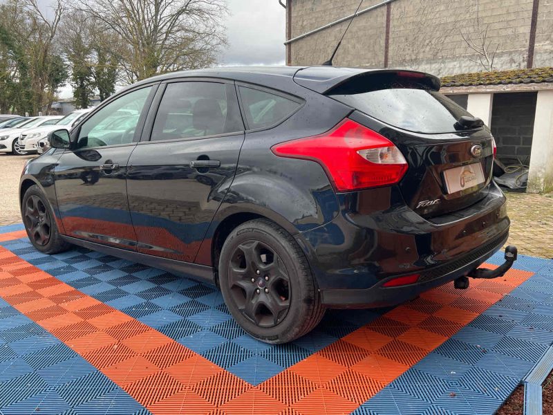 FORD FOCUS 1.0 SCTI 100CH ECOBOOST STOP&START TITANIUM 4P 2013