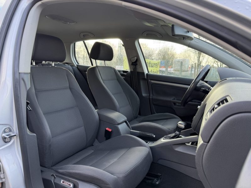 VOLKSWAGEN GOLF 5 2L FSI 150CV SPORTLINE / RADAR DE RECUL / CLIM / PAIEMENT 4 OU 10 FOIS POSSIBLE