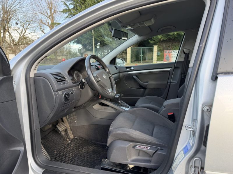 VOLKSWAGEN GOLF 5 2L FSI 150CV SPORTLINE / RADAR DE RECUL / CLIM / PAIEMENT 4 OU 10 FOIS POSSIBLE