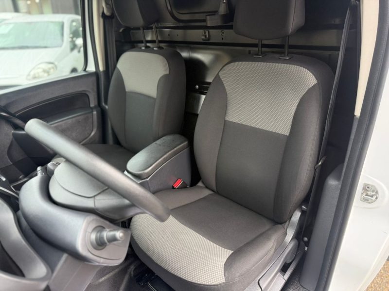 Renault Kangoo Express II 1.5 e-DCi 115Ch Grand Confort - TVA Récupérable
