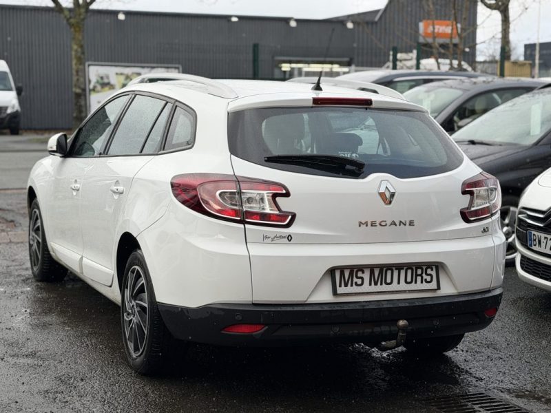 RENAULT MEGANE ESTATE 1.5 DCI 110 cv - GARANTIE 12 mois - Boite Automatique