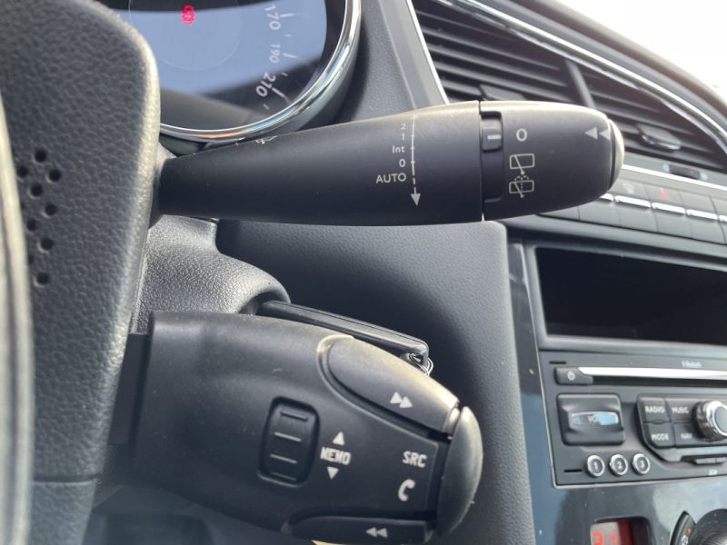 PEUGEOT 5008 1.6 HDI 112 PREMIUM PACK 2012