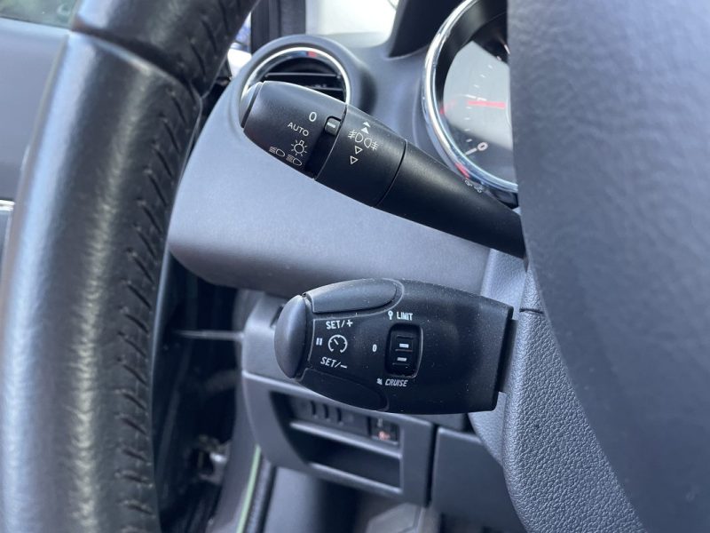 PEUGEOT 3008 1.6 HDI 112CV   GARANTIE 3/12 MOIS 2012