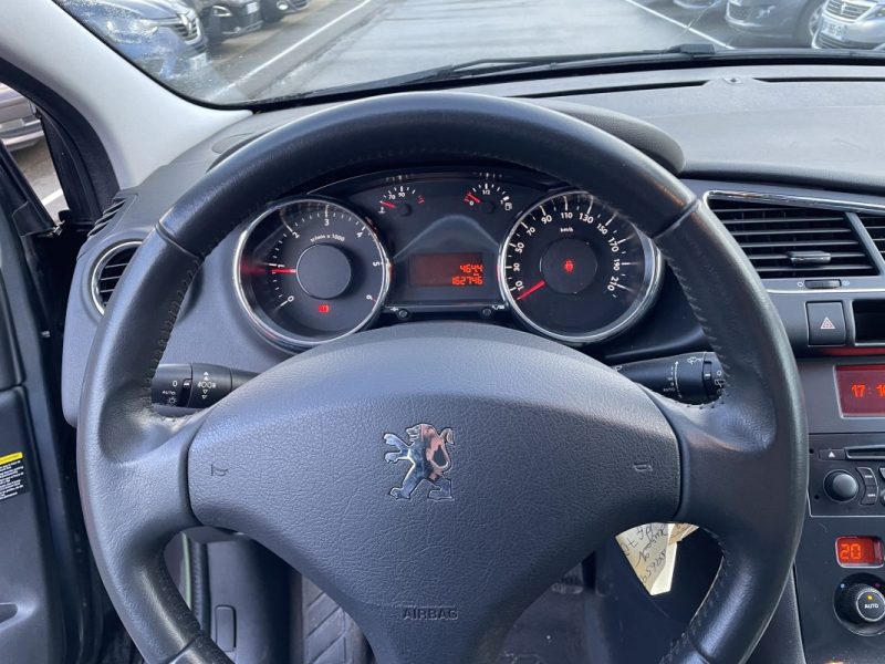 PEUGEOT 3008 1.6 HDI 112CV   GARANTIE 3/12 MOIS 2012