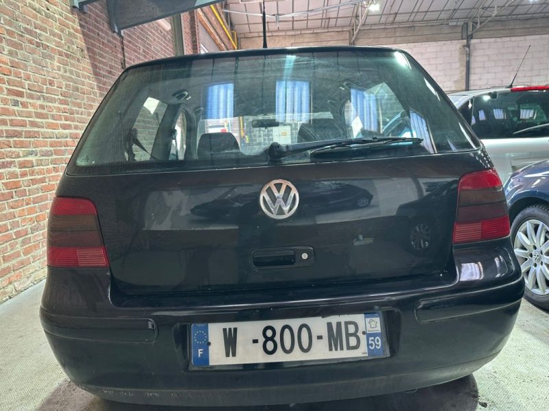 VOLKSWAGEN  GOLF 4  1.9 110 CV  1999