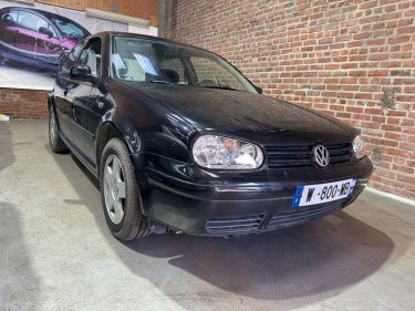 VOLKSWAGEN  GOLF 4  1.9 110 CV  1999