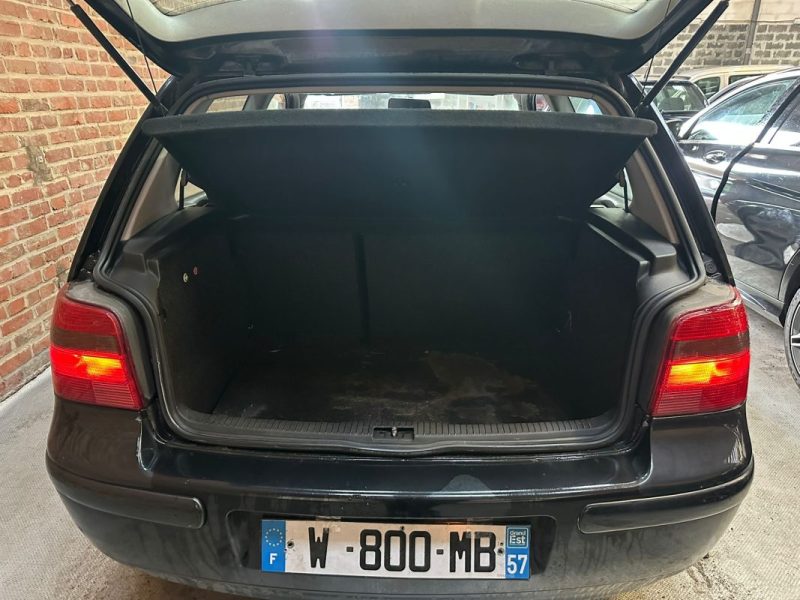 VOLKSWAGEN  GOLF 4  1.9 110 CV  1999