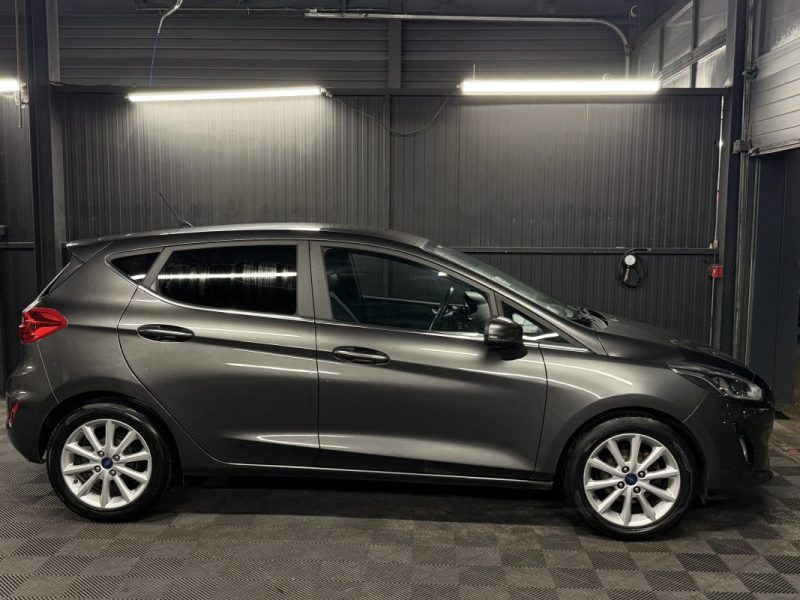 FORD FIESTA 5 PHASE 2 TITANIUM 1.0 ECOBOOST 100 Cv APPLE CARPLAY & ANDROID AUTO - GARANTIE 1 AN
