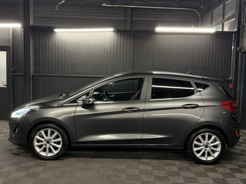 FORD FIESTA 5 PHASE 2 TITANIUM 1.0 ECOBOOST 100 Cv APPLE CARPLAY & ANDROID AUTO - GARANTIE 1 AN
