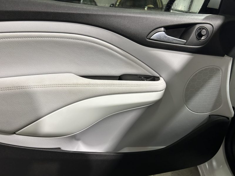 OPEL ADAM 1.4 TWINPORT 87CH WHITE LINK START/STOP 2014