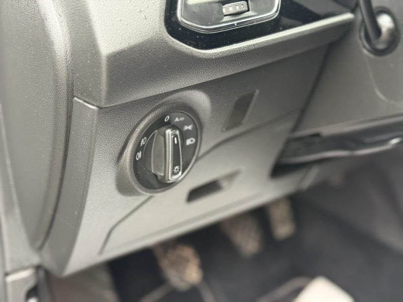 SEAT LEON ST 1.6 TDI 105 ch STYLE Business – BLUETOOTH – CLIM – Révisée & Garantie 6 mois