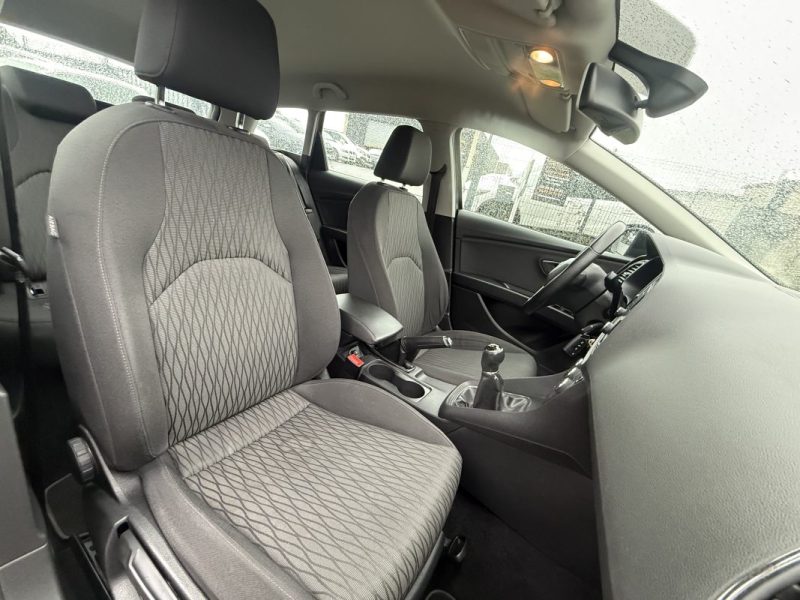 Seat Leon ST 1.6 TDI 105 ch Style Business – Bluetooth – Clim – Révisée & Garantie 6 mois